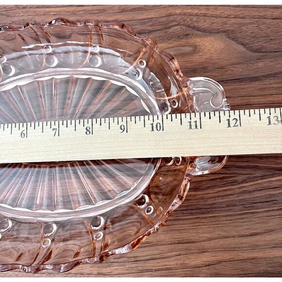 Oyster and Pearl Pink 12" Oval 2 Part Relish Dish by Anchor Hocking Vintage - Picture 11 of 12